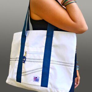 Sailor Bags Large Sailcloth Nautical Tote Bag White with Navy Blue Straps